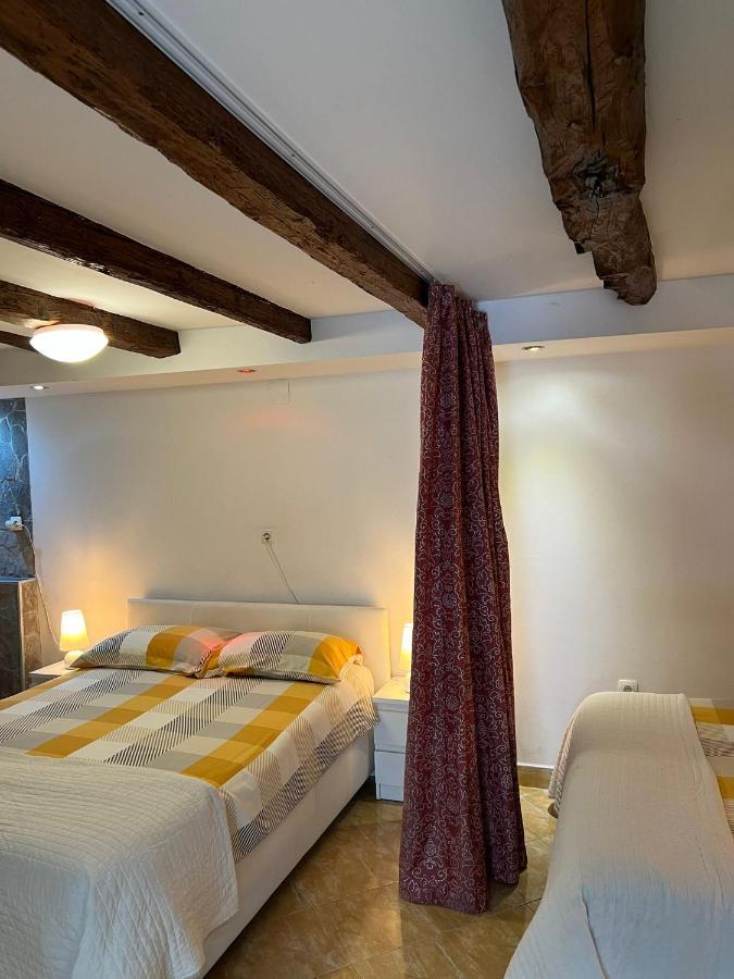Apartments Bernarda Skrbcici Екстер'єр фото